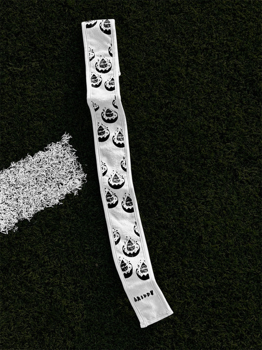 All white Drippy Towels